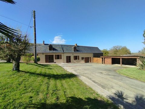   Long�re (250m�), d�pendances et  hangars (1 500m�), Maumusson ( 44540) Maison - 8 pi�ce(s) - 260 m�