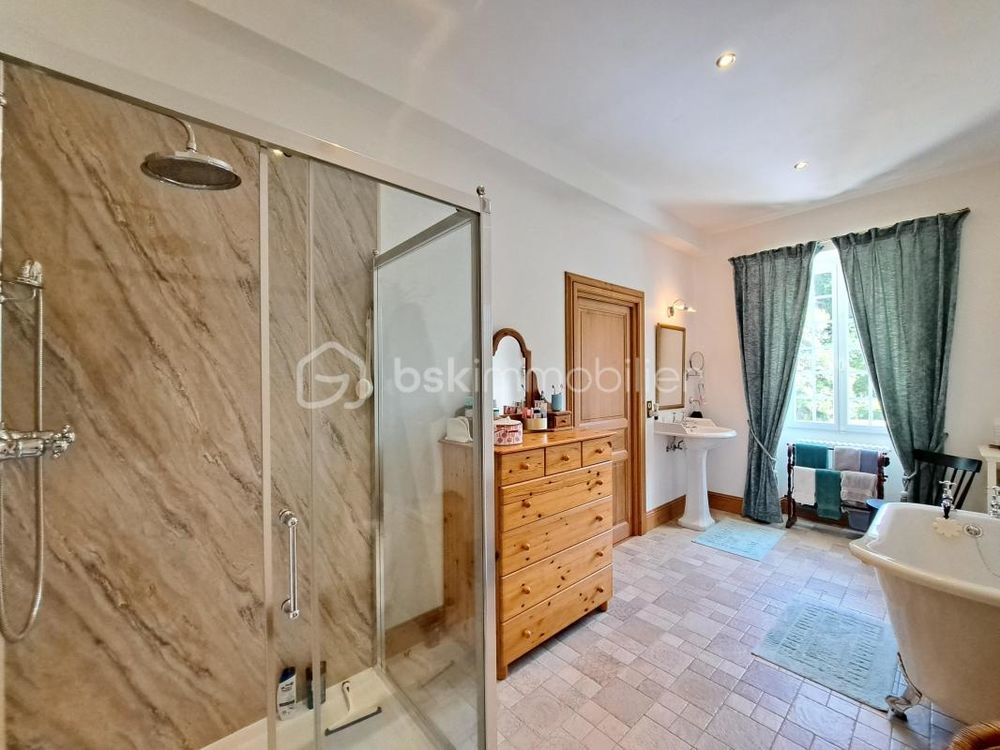 � vendre  Propri�t�/ch�teau Condom (32100)