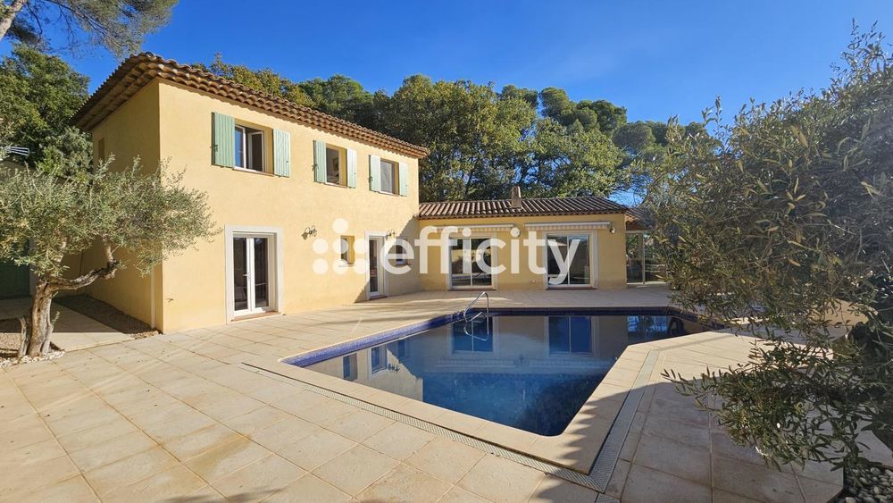 � vendre  Maison La Motte (83920)