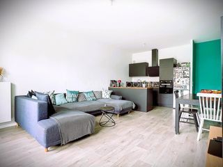  Appartement � vendre 4 pi�ces 81 m�