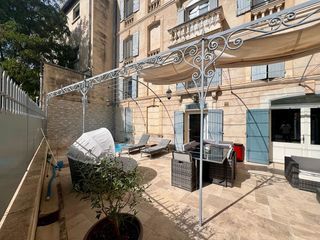  Immeuble � vendre 15 + pi�ces 400 m�