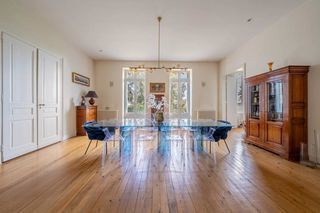  Propri�t�/ch�teau � vendre 12 pi�ces 600 m�