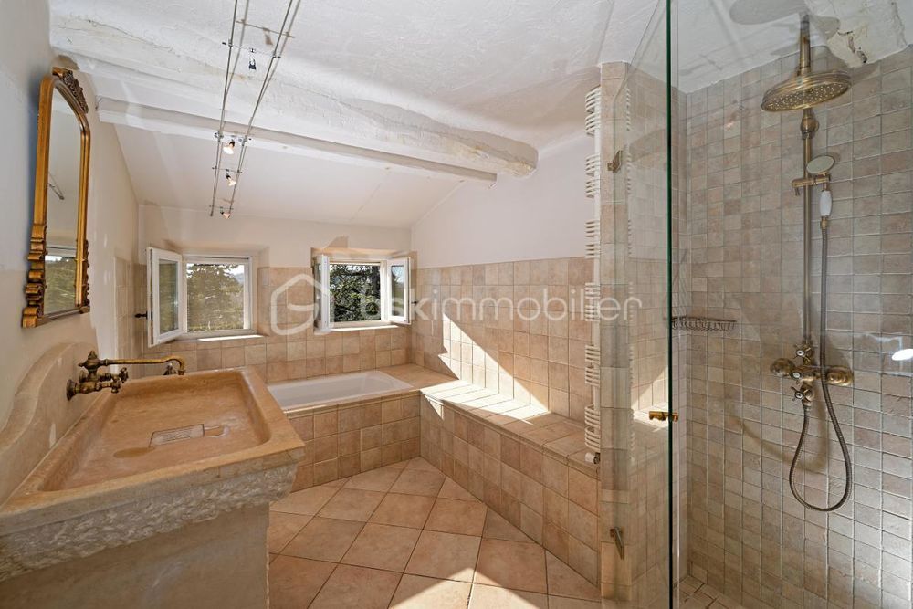 � vendre  Propri�t�/ch�teau Grasse (06130)