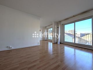  Appartement � vendre 5 pi�ces 92 m�