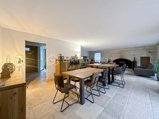  Propri�t�/ch�teau � vendre 8 pi�ces 264 m�