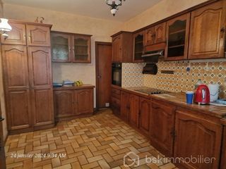  Maison � vendre 5 pi�ces 200 m�