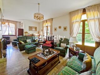  Maison � vendre 11 pi�ces 245 m�