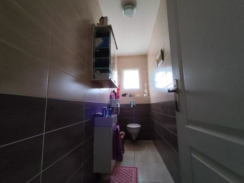  Villa � vendre 6 pi�ces 132 m�