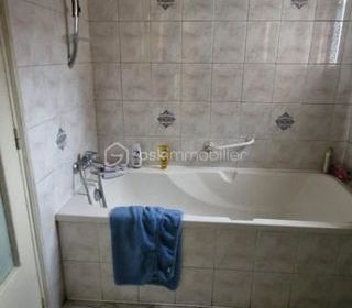  Maison � vendre 8 pi�ces 216 m�