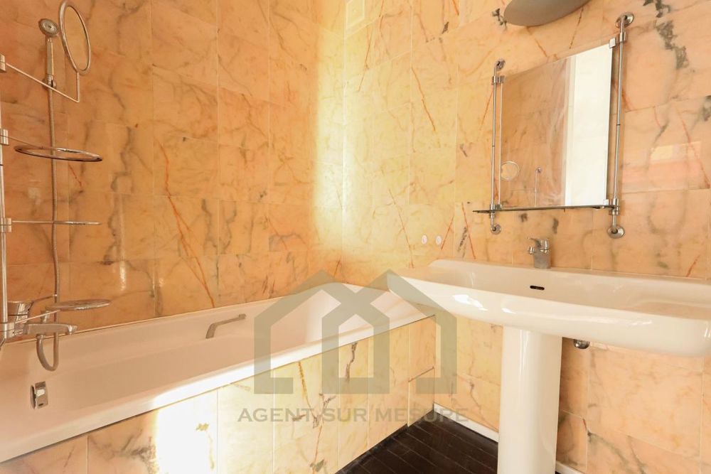 � vendre  Loft Paris 11