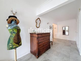  Appartement � vendre 5 pi�ces 136 m�