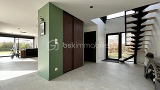  Maison � vendre 7 pi�ces 245 m�