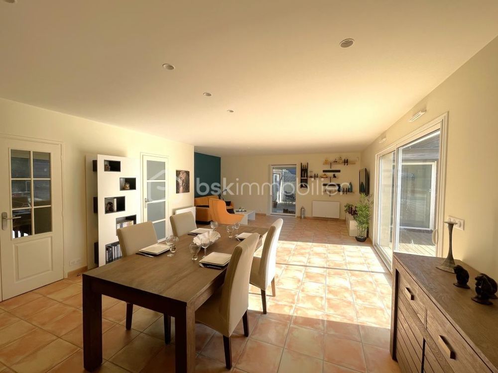 � vendre  Villa �taules (17750)