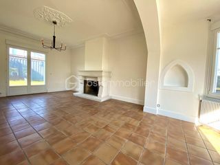  Propri�t�/ch�teau � vendre 6 pi�ces 160 m�