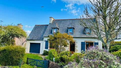   Morgat : Charme et Douceur de Vivre entre Plage et Bois du Kador Maison - 5 pi�ce(s) - 100 m�