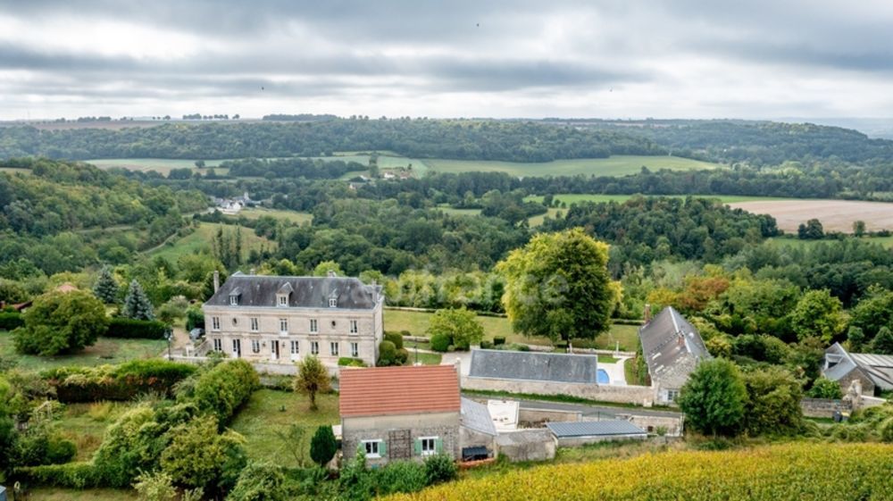 � vendre  Propri�t�/ch�teau Soissons (02200)