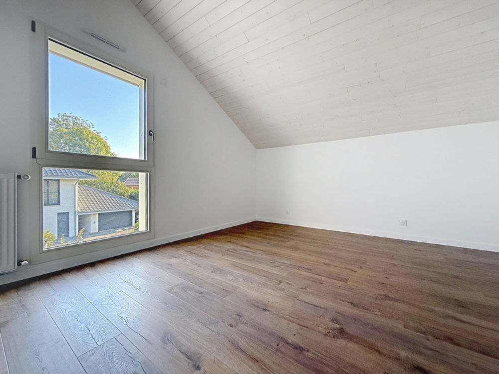 � vendre  Maison Divonne-les-Bains (01220)