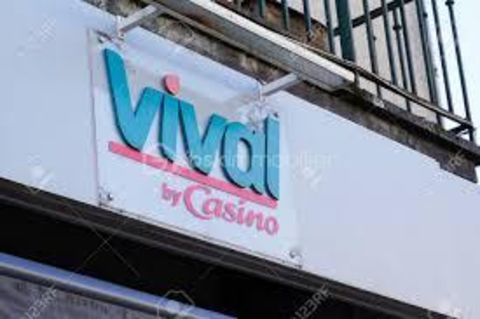 Epicerie sous enseigne VIVAL 80000 26240 Saint barthelemy de vals