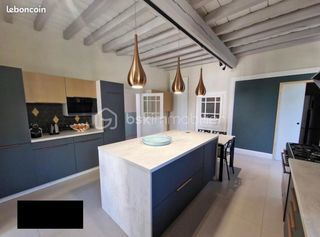  Propri�t�/ch�teau � vendre 6 pi�ces 225 m�