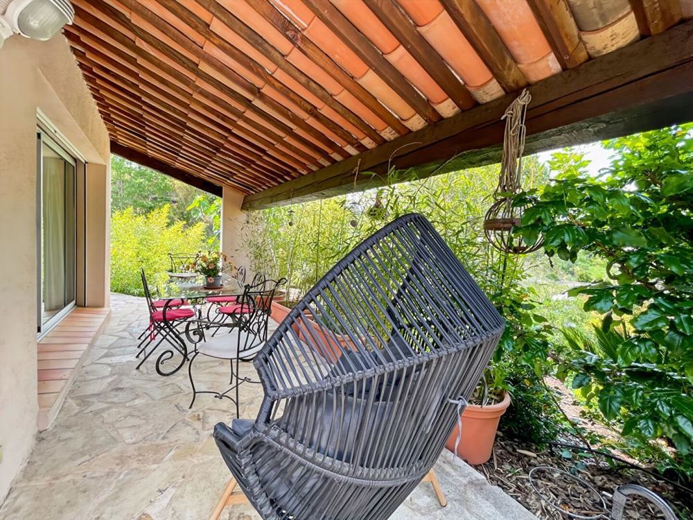 � vendre  Maison Montauroux (83440)