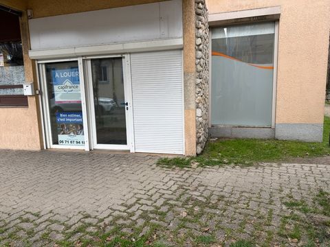 Local/bureau &agrave; louer TARBES (65) 530 65000 Tarbes