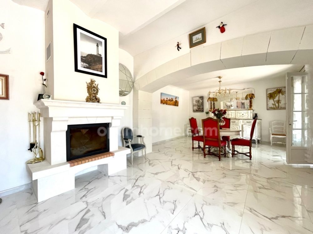 � vendre  Maison Bellegarde (30127)