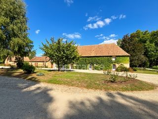  Propri�t�/ch�teau � vendre 10 pi�ces 360 m�