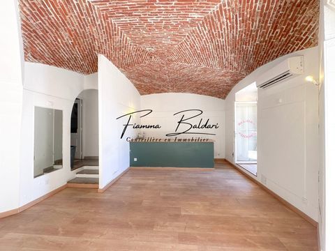 &Agrave; Vendre Local Commercial 35m&sup2;, Bastia, Haute-Corse (20) 135000 20200 Bastia