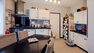  Immeuble � vendre 12 pi�ces 285 m�