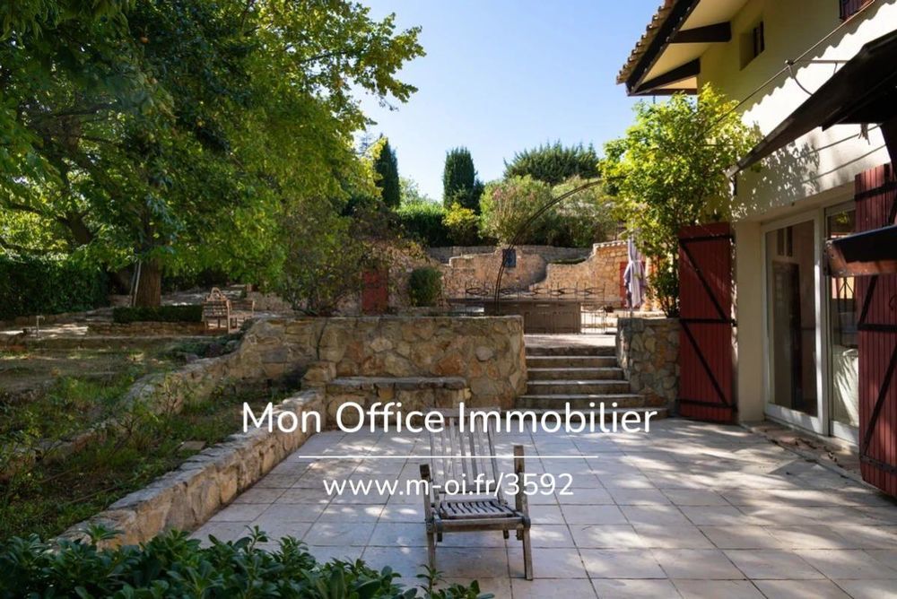 � vendre  Propri�t�/ch�teau Aix-en-Provence (13100)