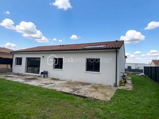  Maison � vendre 4 pi�ces 110 m�