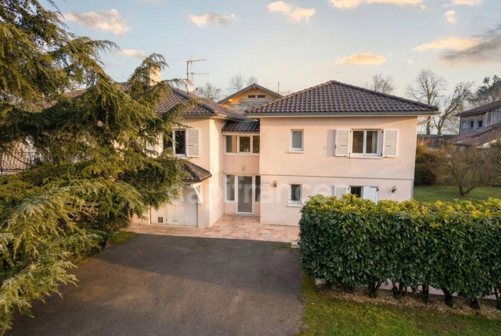 � vendre  Maison Crozet (01170)