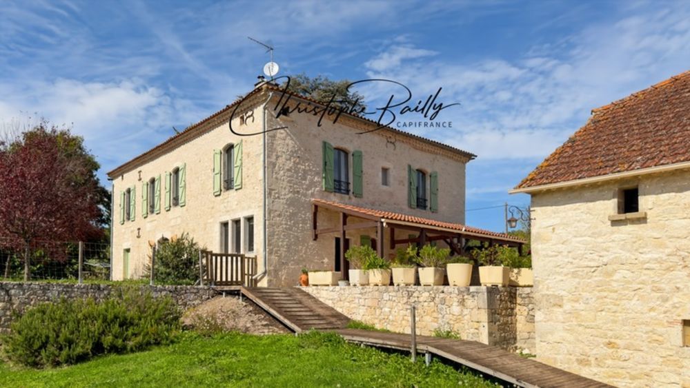 � vendre  Propri�t�/ch�teau Lauzerte (82110)