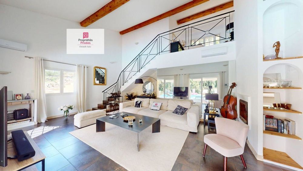 � vendre  Maison Montauroux (83440)