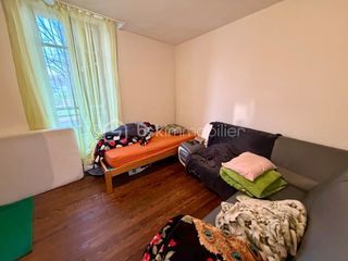  Immeuble � vendre 12 pi�ces 241 m�