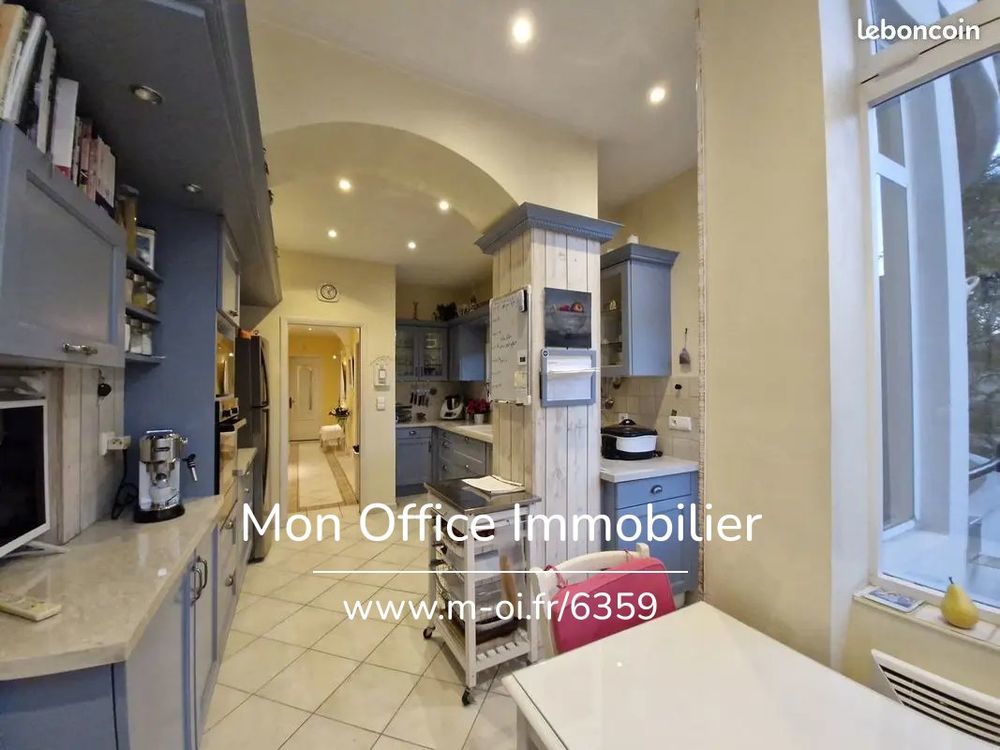 � vendre  Propri�t�/ch�teau Avignon (84000)