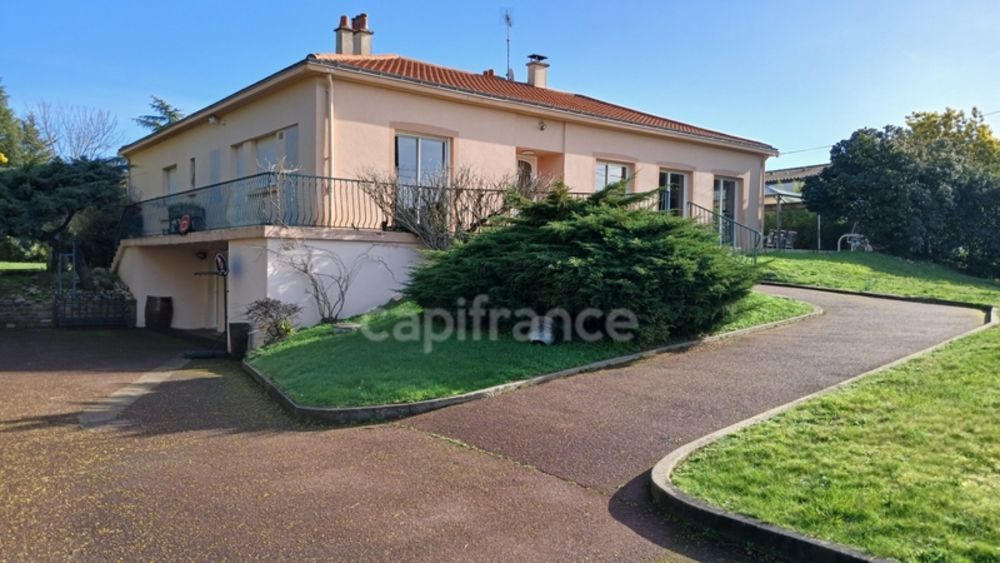 � vendre  Maison Rez� (44400)