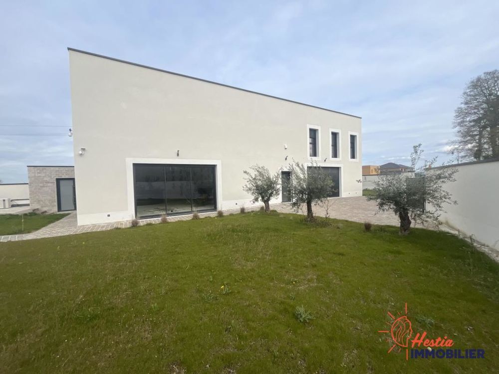 � vendre  Propri�t�/ch�teau Jouy-l�s-Reims (51390)