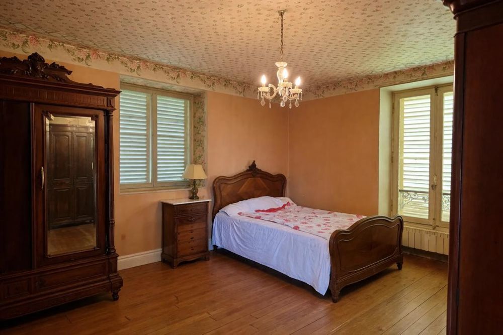 � vendre  Propri�t�/ch�teau H�ricy (77850)