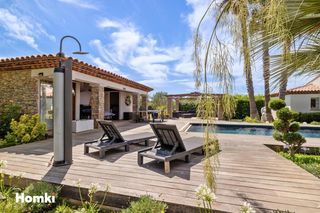  Maison � vendre 5 pi�ces 210 m�