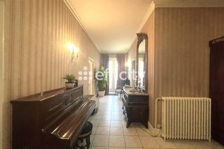  Maison � vendre 8 pi�ces 265 m�