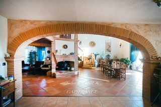  Maison � vendre 8 pi�ces 372 m�