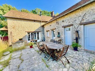  Maison � vendre 7 pi�ces 300 m�