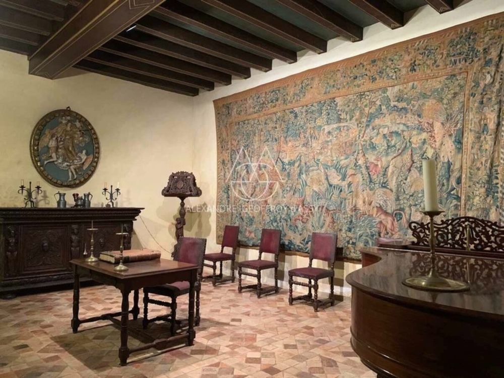 � vendre  Propri�t�/ch�teau Angers (49000)