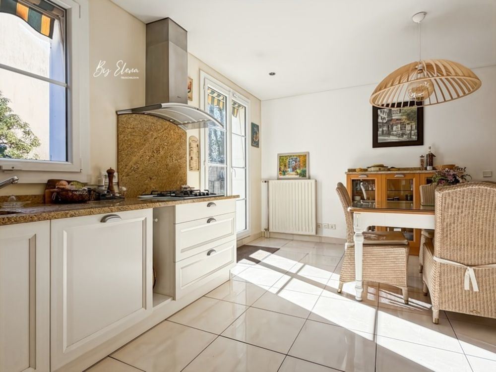 � vendre  Villa Bussy-Saint-Martin (77600)