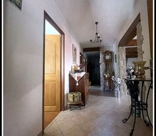  Maison � vendre 8 pi�ces 212 m�