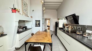  Appartement � vendre 5 pi�ces 166 m�