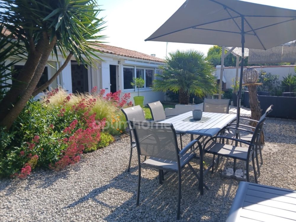 � vendre  Maison Saint-Martin-de-R� (17410)