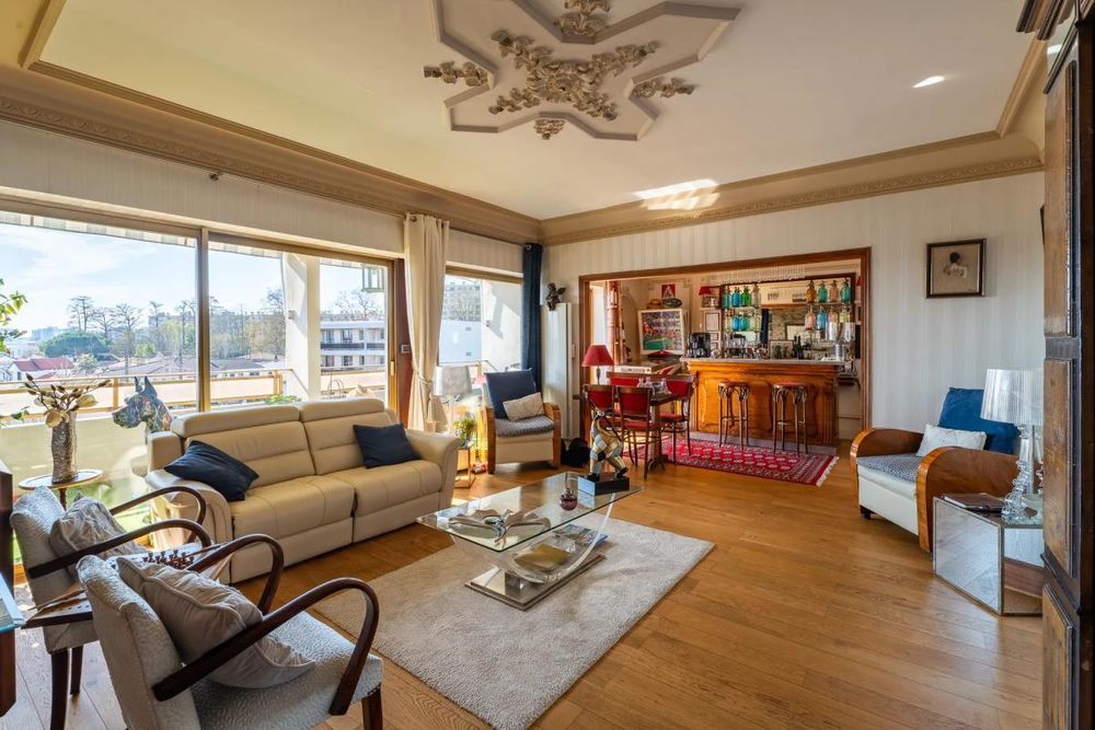 � vendre  Duplex/triplex Bordeaux (33200)