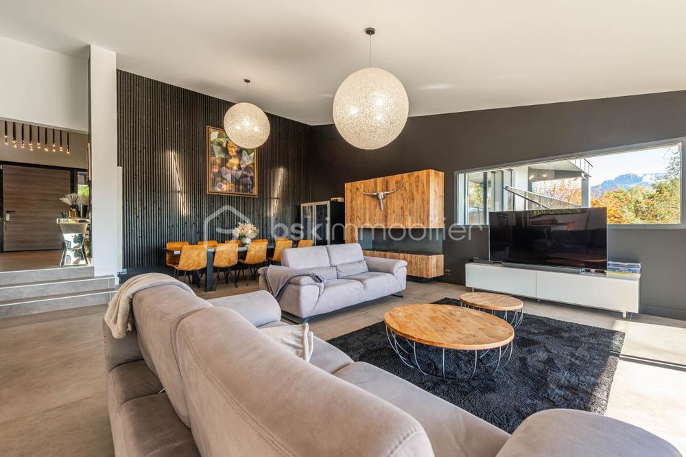 � vendre  Villa Annecy (74000)